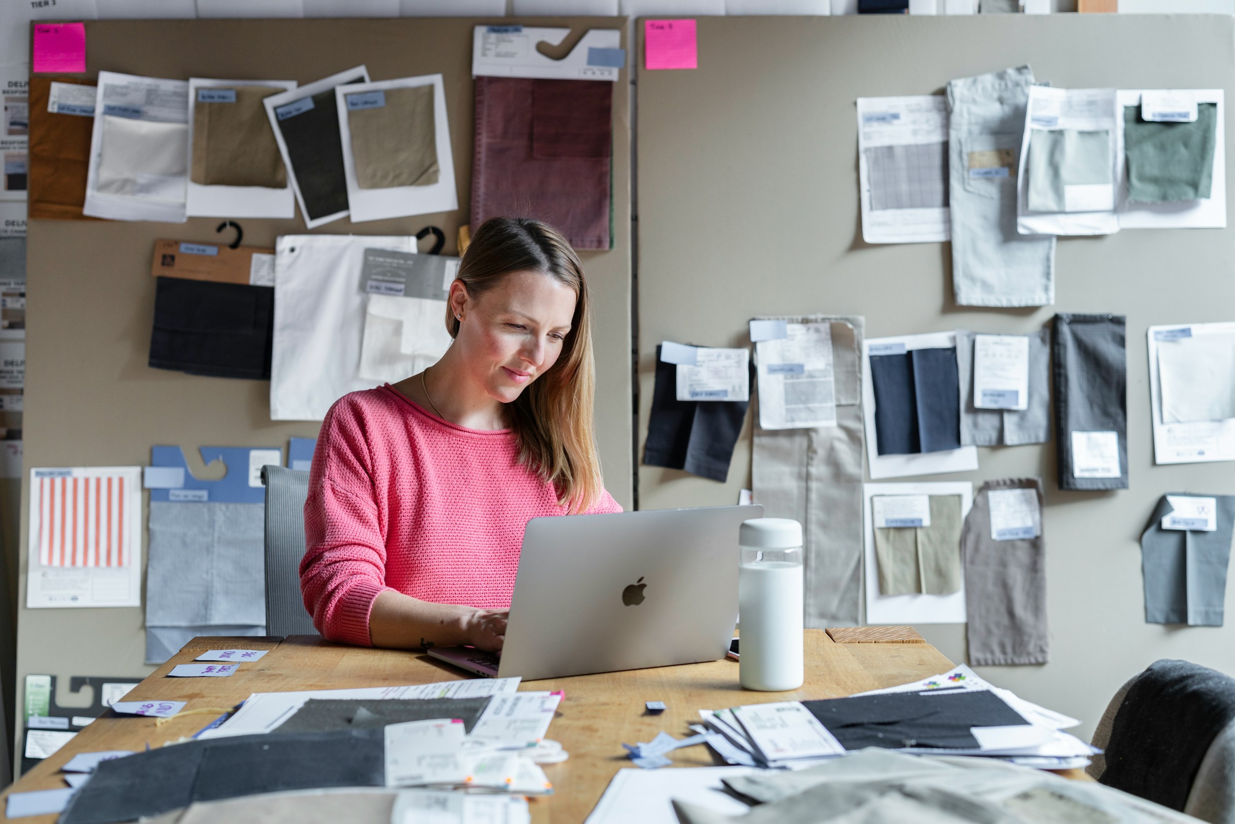 Woman Using Laptop - Automated Blogging Software